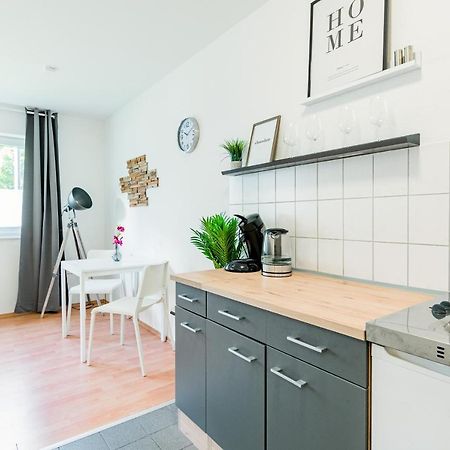 Helles Apartment In Top-Lage Mit Parkplatz มัคเดอบวร์ก ภายนอก รูปภาพ