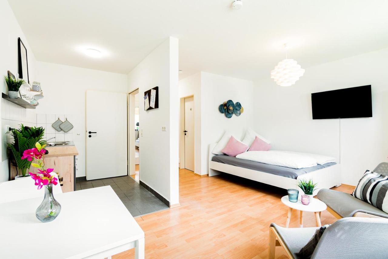Helles Apartment In Top-Lage Mit Parkplatz มัคเดอบวร์ก ภายนอก รูปภาพ